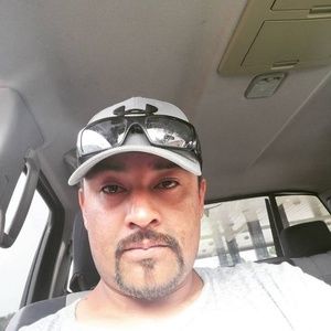 Meet your Posher, Eduardo